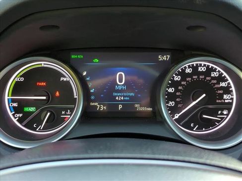 Used 2024 Toyota Camry XLE image 11