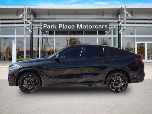 Used 2021 BMW X6 M w/ Competition Package image 3