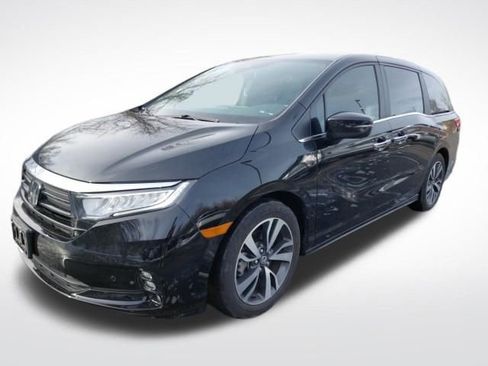 Certified 2024 Honda Odyssey Touring image 7
