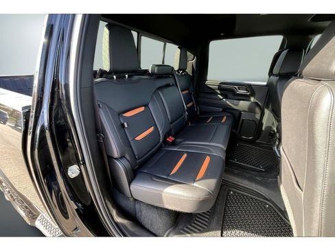 Used 2024 GMC Sierra 2500 AT4 w/ AT4 Premium Plus Package image 26