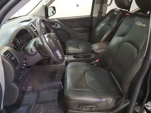 Used 2019 Nissan Frontier PRO-4X image 10