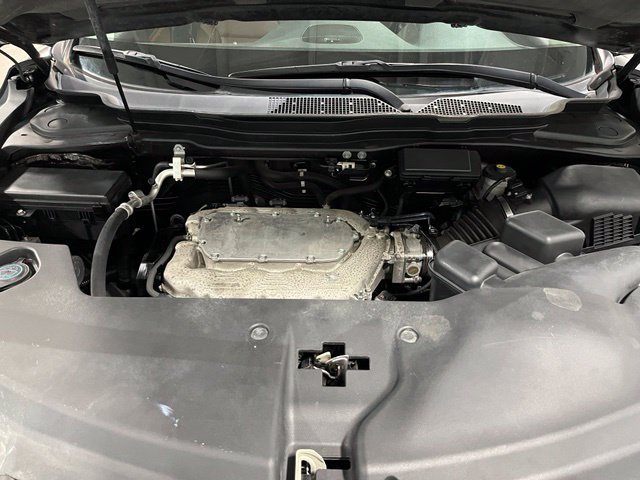 Used 2017 Acura MDX w/ Technology Package AWD/4WD image 9