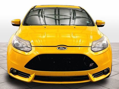 Used 2013 Ford Focus ST FWD image 3