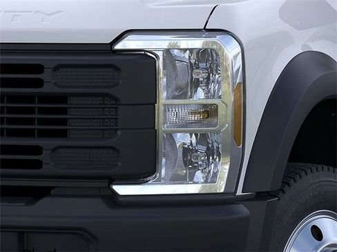 New 2026 Ford F450 XL w/ XL Driver Assist Package image 18