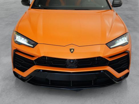 Used 2022 Lamborghini Urus AWD/4WD image 53