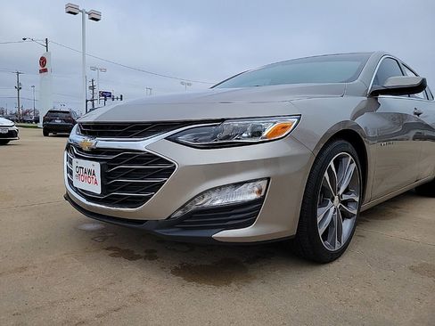 Used 2024 Chevrolet Malibu LT image 14