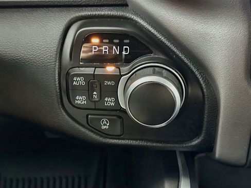 Used 2022 RAM 1500 Big Horn AWD/4WD image 23