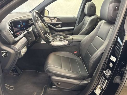Used 2022 Mercedes-Benz GLS 450 4MATIC image 10