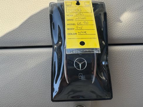 Used 2025 Mercedes-Benz GLE 450 4MATIC Coupe image 35