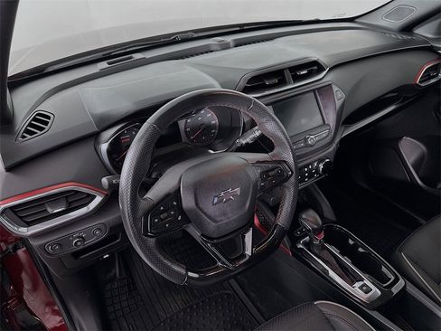 Used 2022 Chevrolet TrailBlazer RS image 9