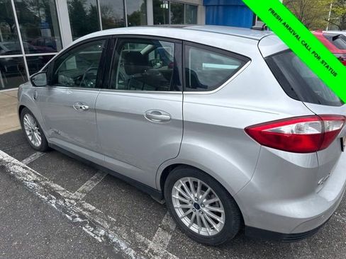 Used 2015 Ford C-MAX Energi SEL w/ Equipment Group 303A FWD image 8
