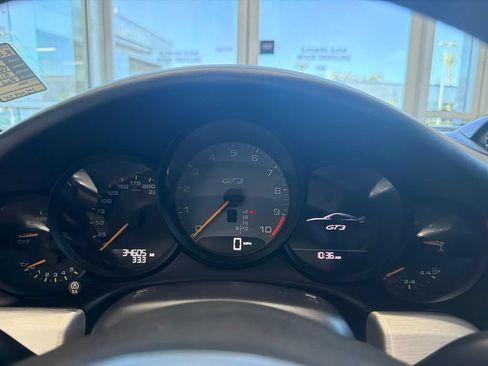 Used 2015 Porsche 911 GT3 RWD image 23