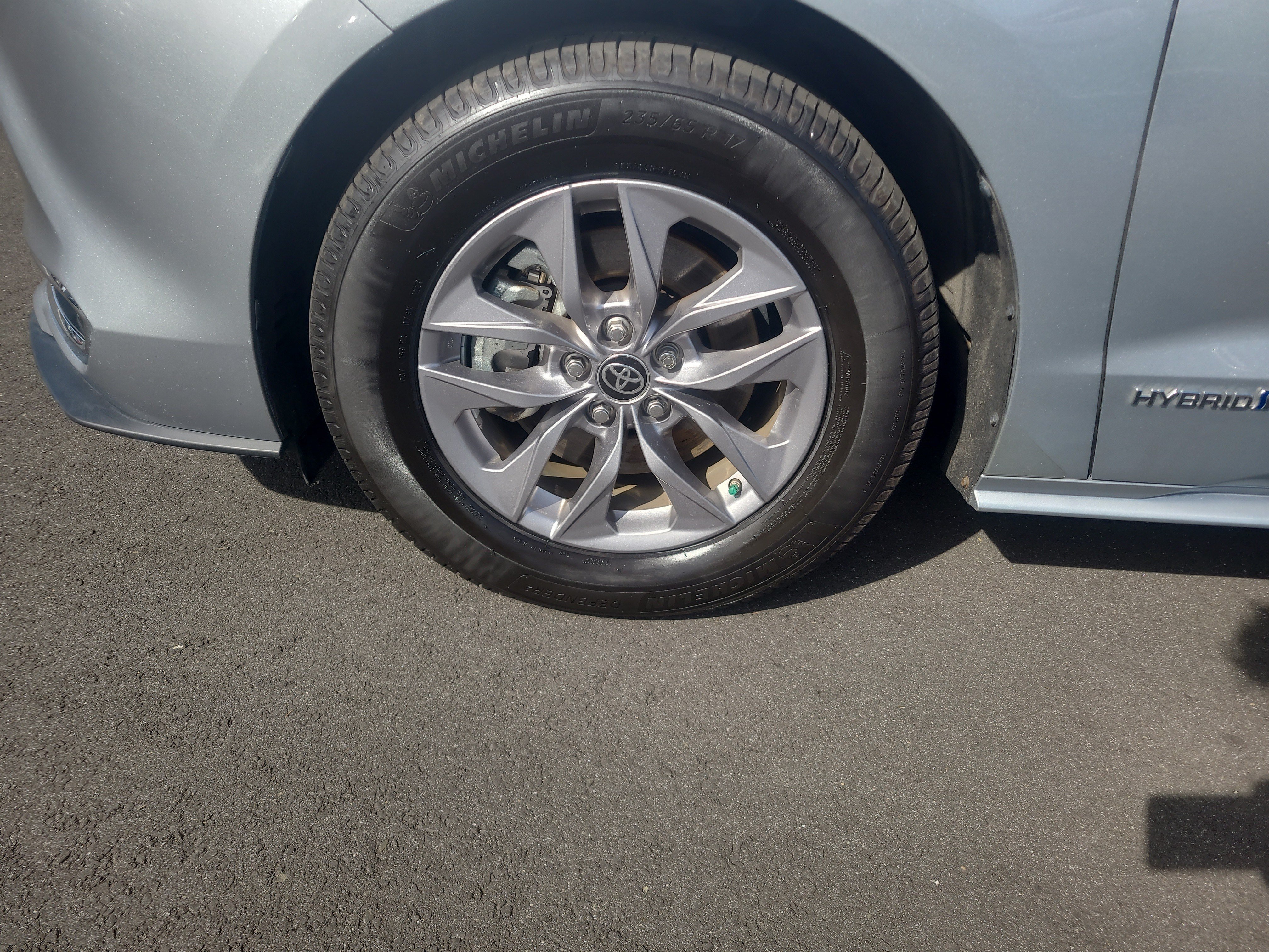 Certified 2021 Toyota Sienna XLE AWD/4WD image 9