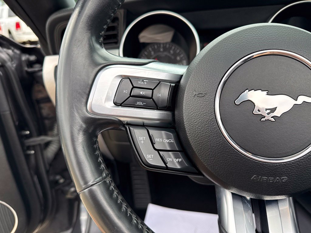 Used 2022 Ford Mustang Premium RWD image 34