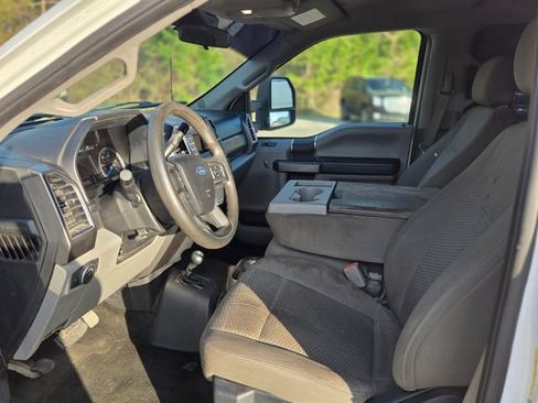 Used 2017 Ford F250 XLT image 21