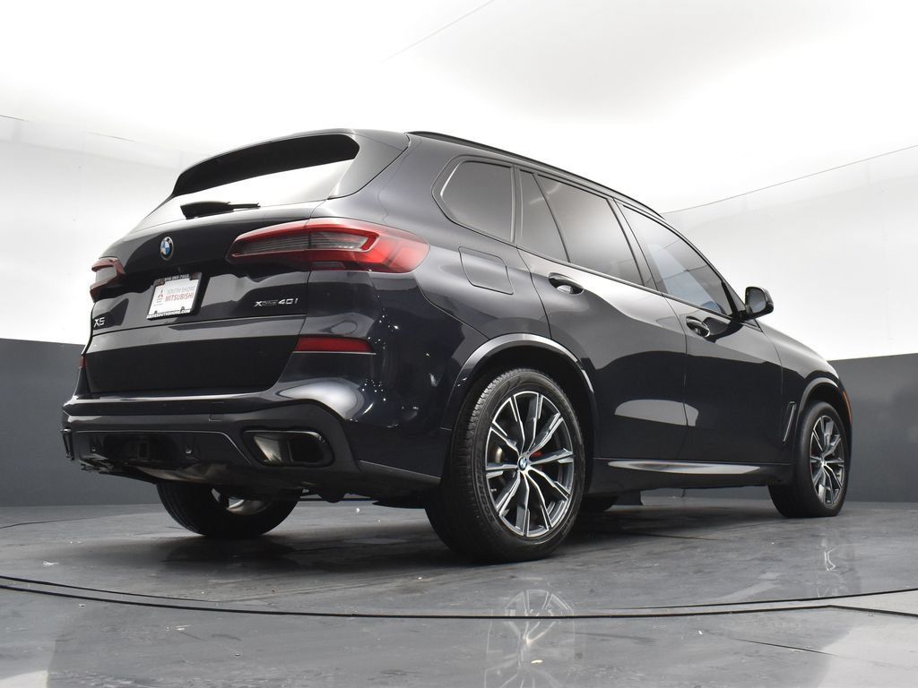 Used 2023 BMW X5 xDrive40i w/ M Sport Package AWD/4WD image 22