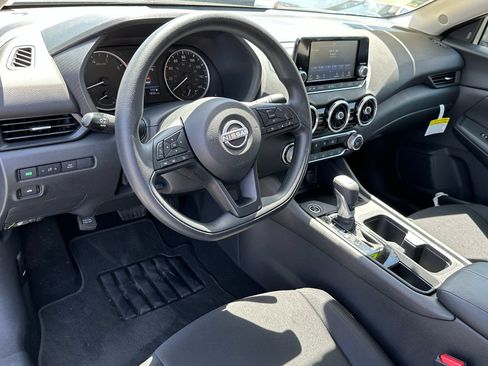 Used 2025 Nissan Altima 2.5 S FWD image 52