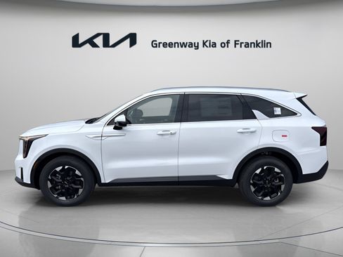 New 2026 Kia Sorento S FWD image 4