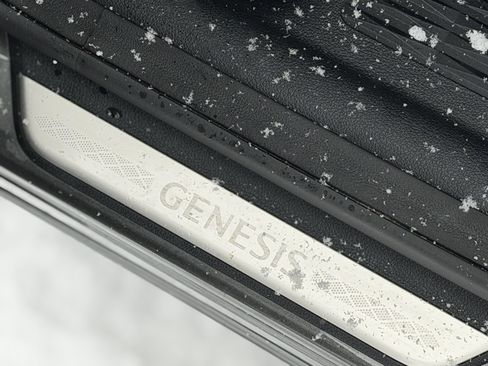 Used 2025 Genesis GV80 2.5T Standard image 28