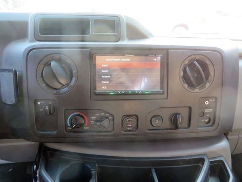Used 2012 Ford E-250 and Econoline 250 Extended w/ Commercial Cargo Van Pkg RWD image 28