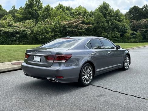 Used 2014 Lexus LS 460 w/ Comfort Package RWD image 9