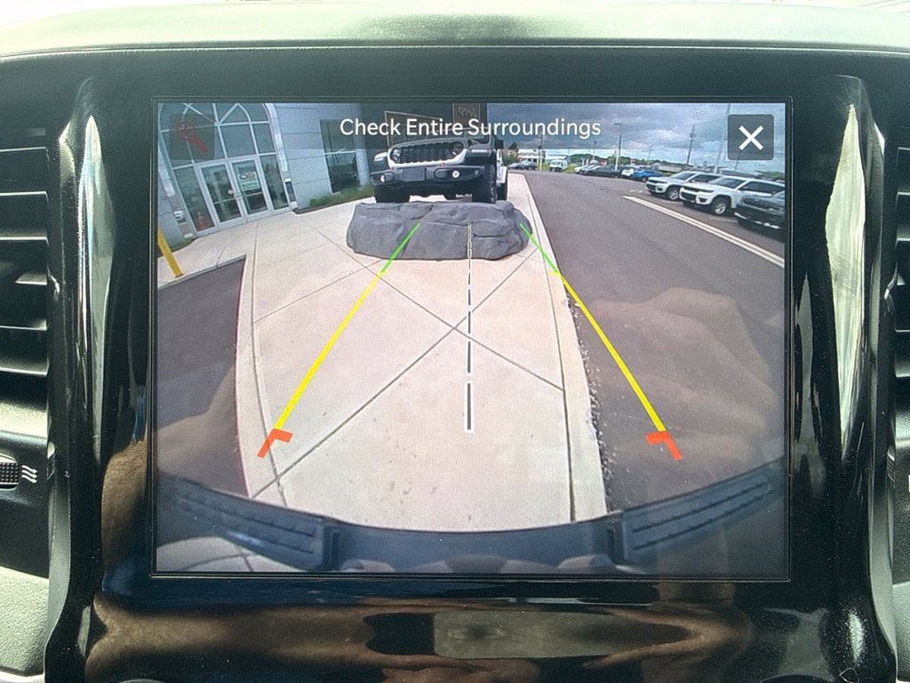Used 2022 RAM 1500 Big Horn AWD/4WD image 45