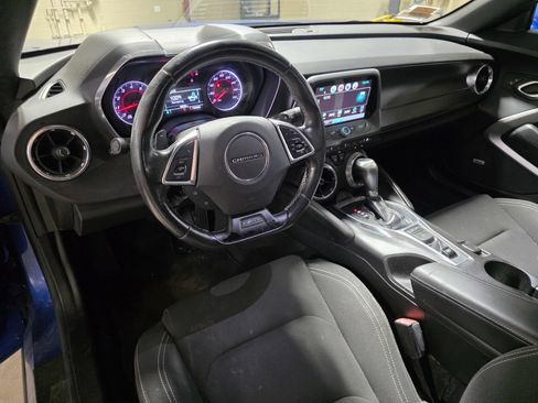 Used 2017 Chevrolet Camaro LT w/ RS Package RWD image 15