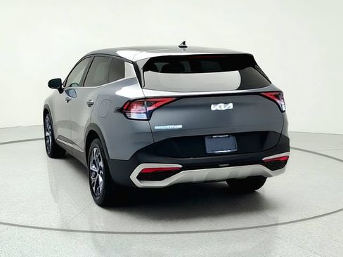 Certified 2024 Kia Sportage EX FWD image 4