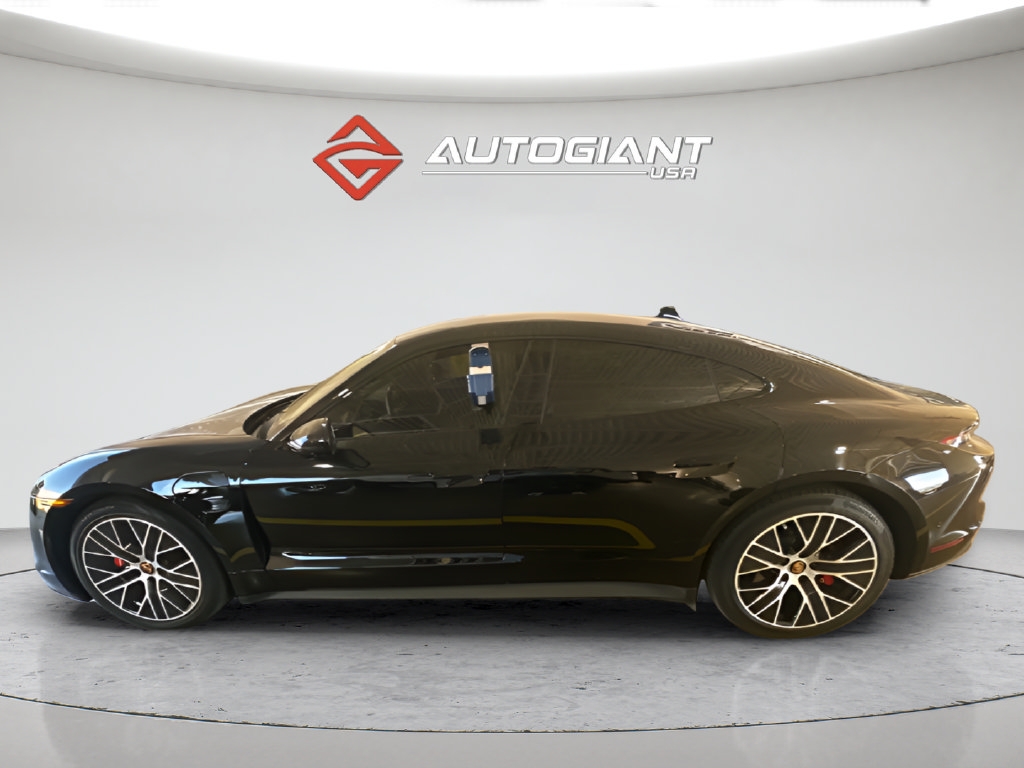 Used 2020 Porsche Taycan 4S AWD/4WD image 3
