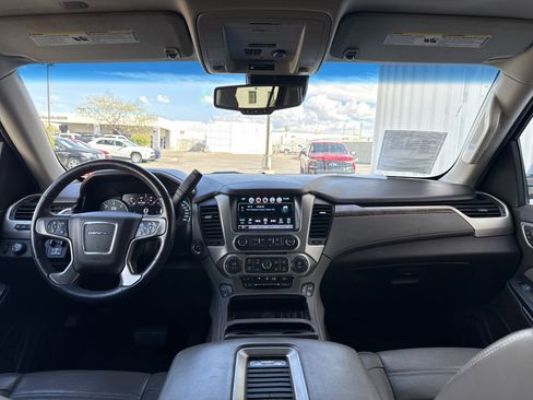Used 2019 GMC Yukon Denali w/ Open Road Package image 19