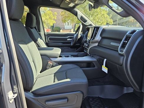 New 2026 RAM 1500 Big Horn AWD/4WD image 15