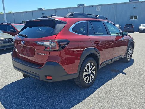 Certified 2024 Subaru Outback Premium AWD/4WD image 4