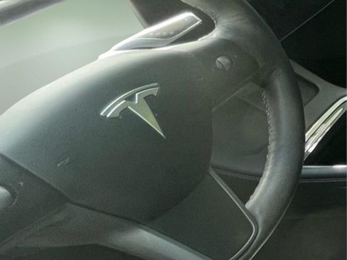 Used 2023 Tesla Model 3 Standard Range RWD image 19