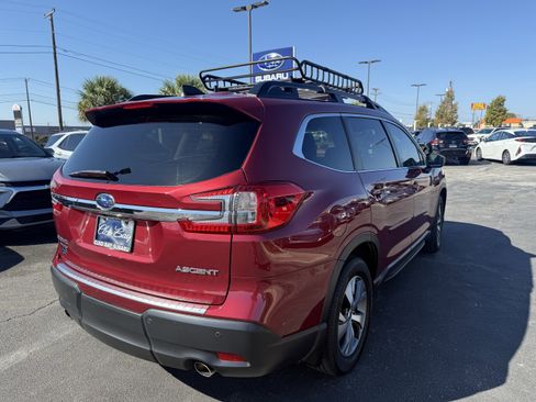 Certified 2023 Subaru Ascent Premium w/ Convenience Package image 7