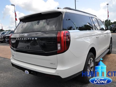 New 2027 Ford Expedition Max Active RWD image 5
