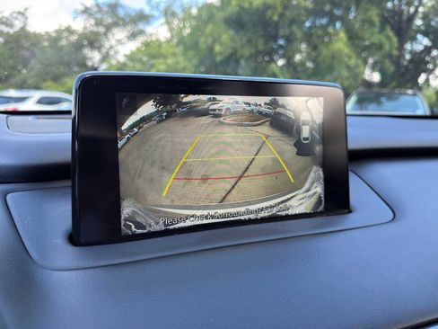 Used 2018 MAZDA CX-9 Touring w/ Touring Premium Package FWD image 19