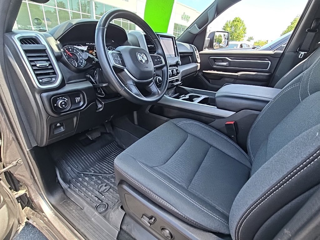 Used 2023 RAM 1500 Big Horn AWD/4WD image 17