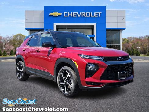 Used 2021 Chevrolet TrailBlazer RS AWD/4WD image 1
