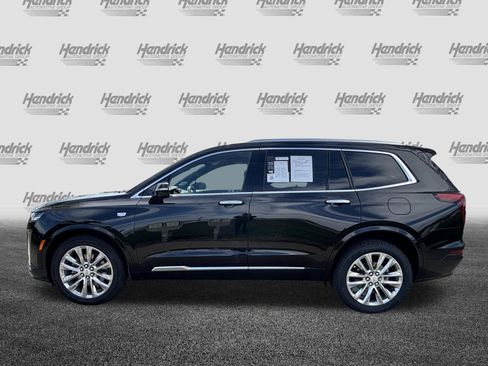 Used 2022 Cadillac XT6 Premium Luxury image 7