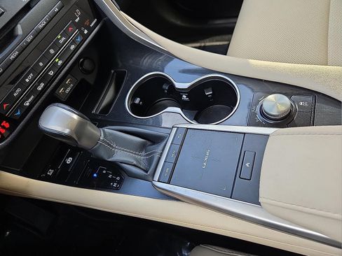 Used 2022 Lexus RX 350 FWD image 25