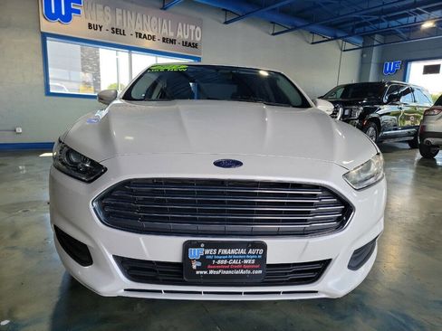 Used 2014 Ford Fusion SE image 5