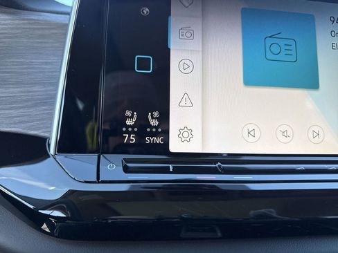 New 2026 Volkswagen Atlas SEL image 33