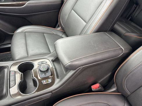 Certified 2023 GMC Acadia AT4 w/ Technology Package image 23