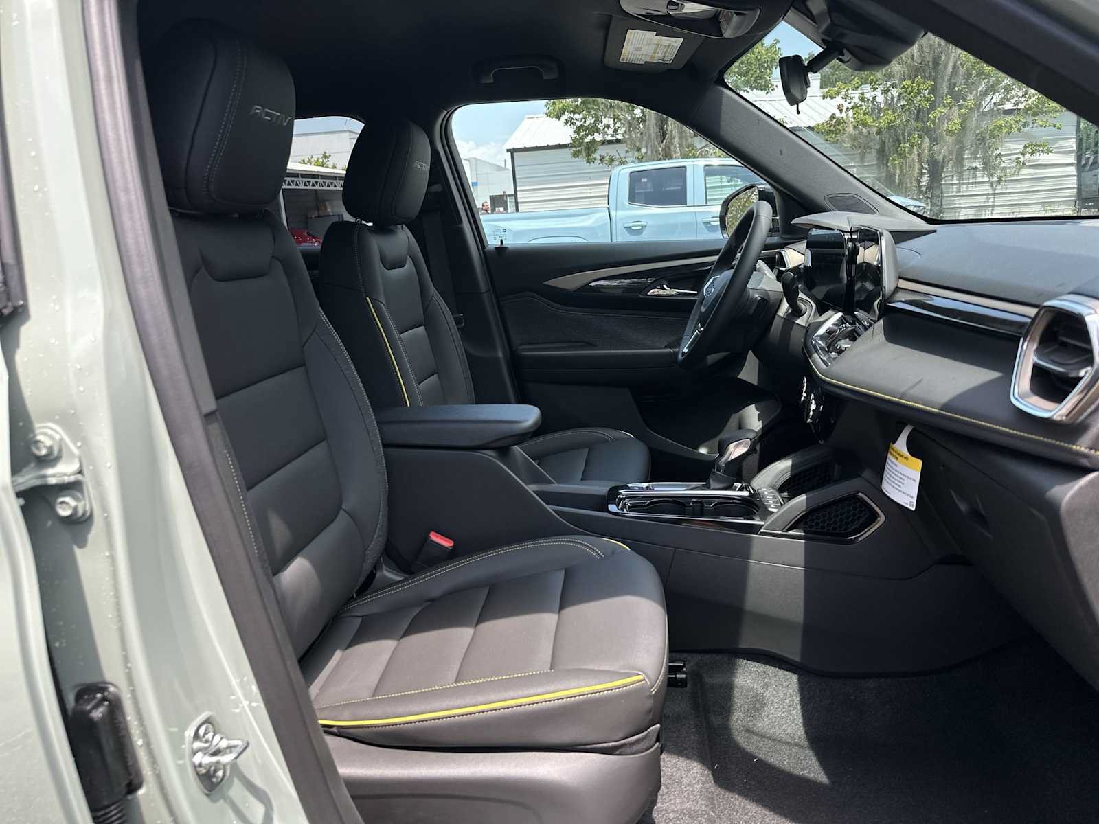 New 2026 Chevrolet TrailBlazer ACTIV w/ Driver Confidence Package FWD image 19