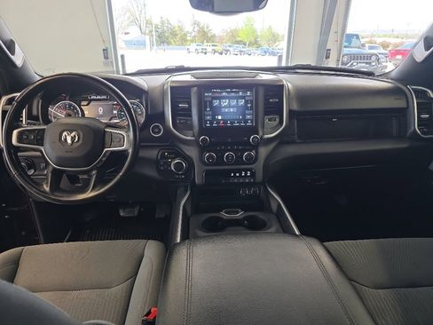 Used 2021 RAM 1500 Big Horn AWD/4WD image 9