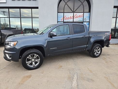Used 2020 Chevrolet Colorado Z71 image 4