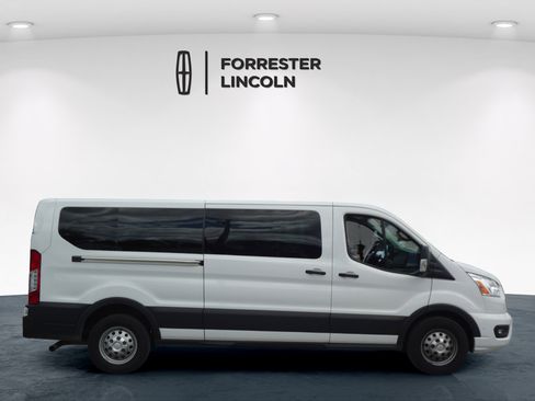 Used 2022 Ford Transit 350 XLT AWD/4WD image 2