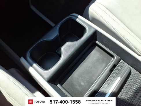 Used 2023 Honda Odyssey EX-L image 23