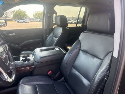 Used 2019 GMC Yukon XL SLT w/ Open Road Package image 25