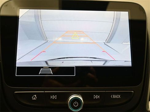 Used 2024 Chevrolet Malibu LT image 9